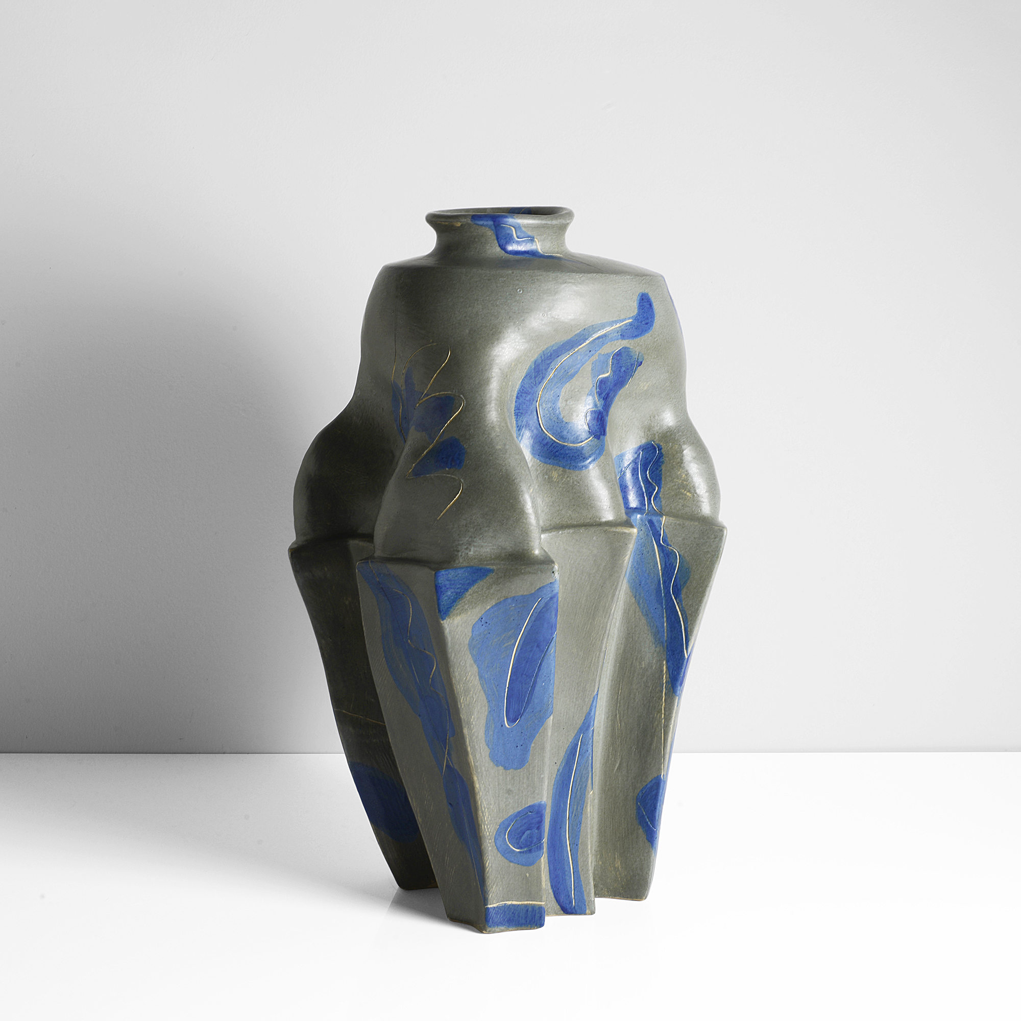 A blue and grey earthenware pot made by Alison Britton sold at auction by Maak