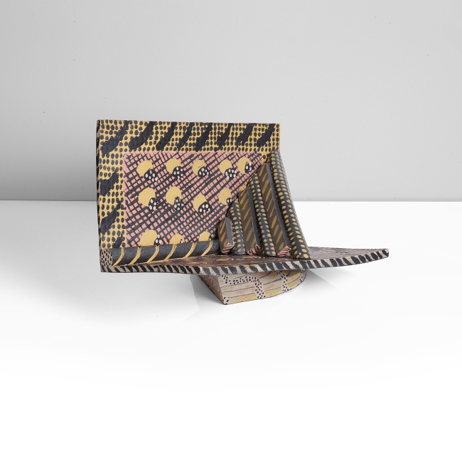 An earthenware fruit bowl made by Carol McNicoll in circa 1988 sold at auction by Maak